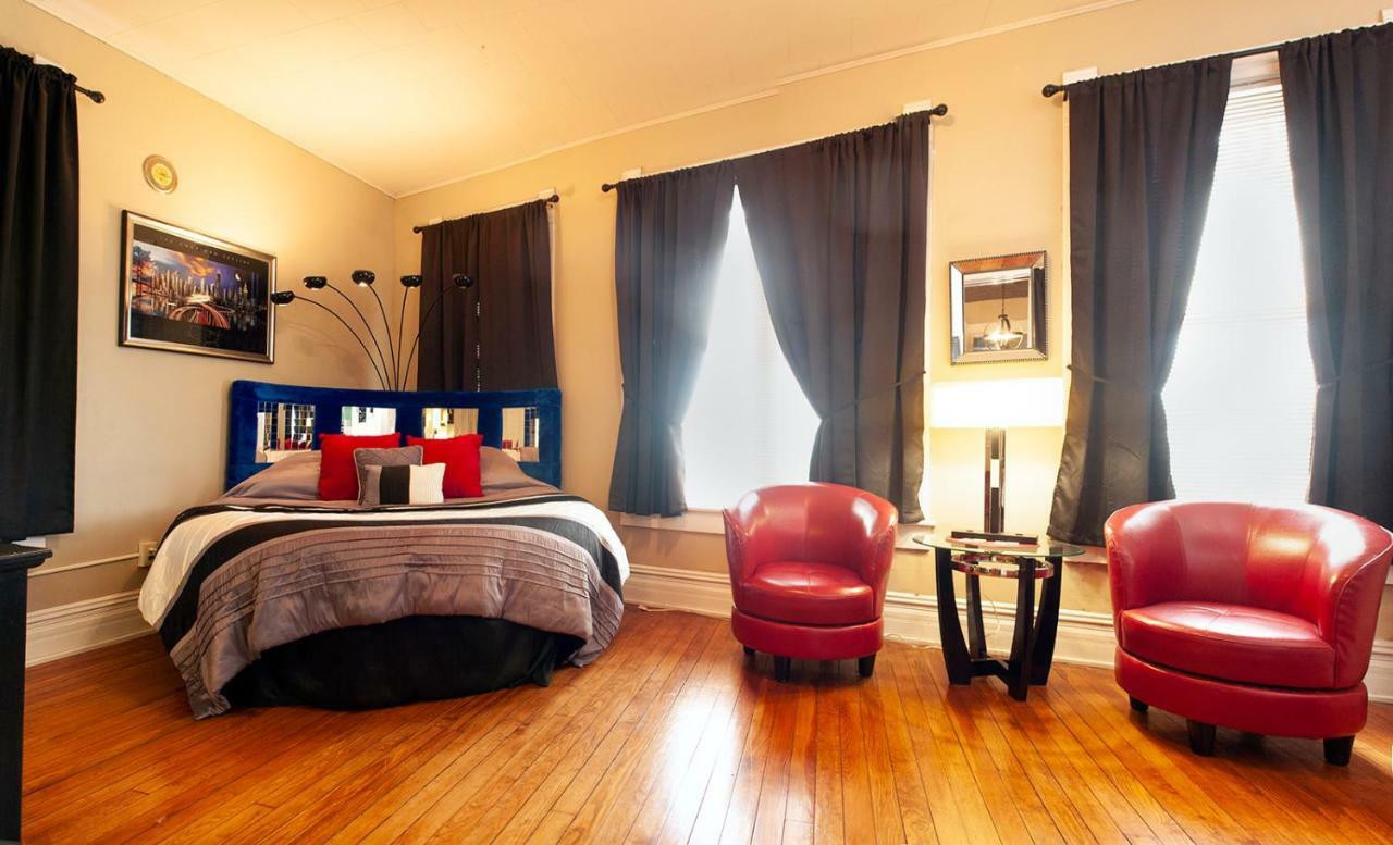 The Historic Wolf Hotel Ellinwood Extérieur photo